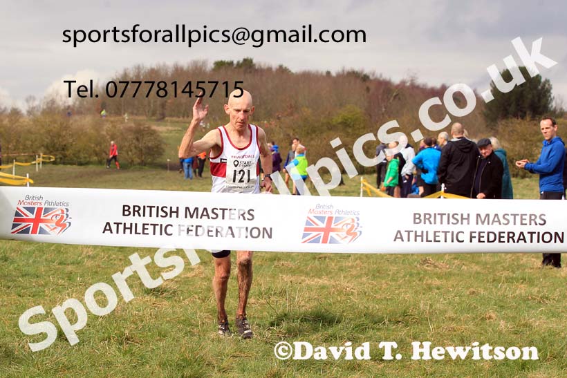 Womens and Mens 65+ in the 2023 BMAF Cross Country Champs., Wallsend. Photo: David T. Hewitson/Sports for All Pics